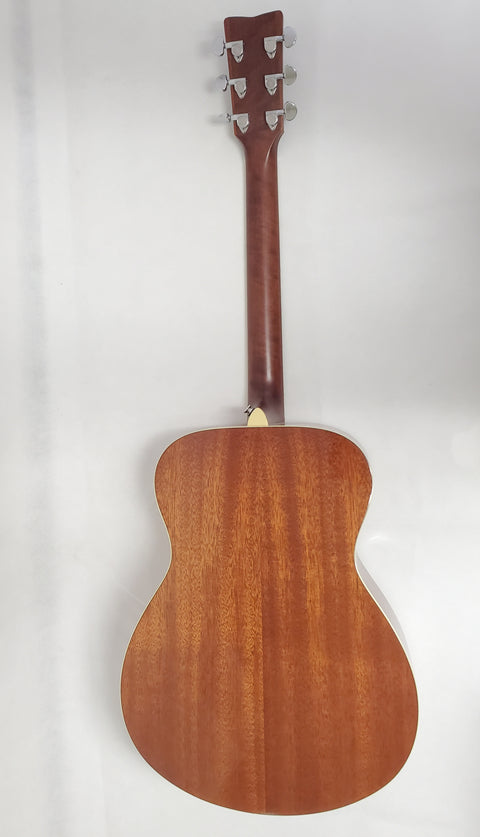 Yamaha Acoustic Guitar - FG820