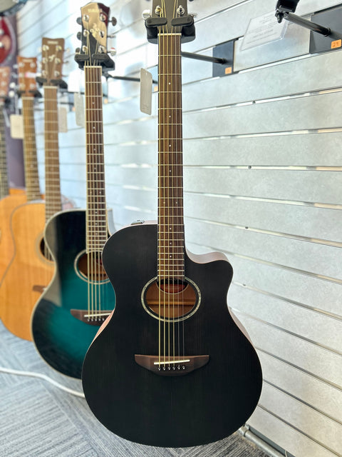 Yamaha Acoustic Electric Guitar - APX600