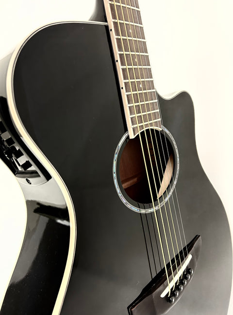 Yamaha Acoustic Electric Guitar - APX600