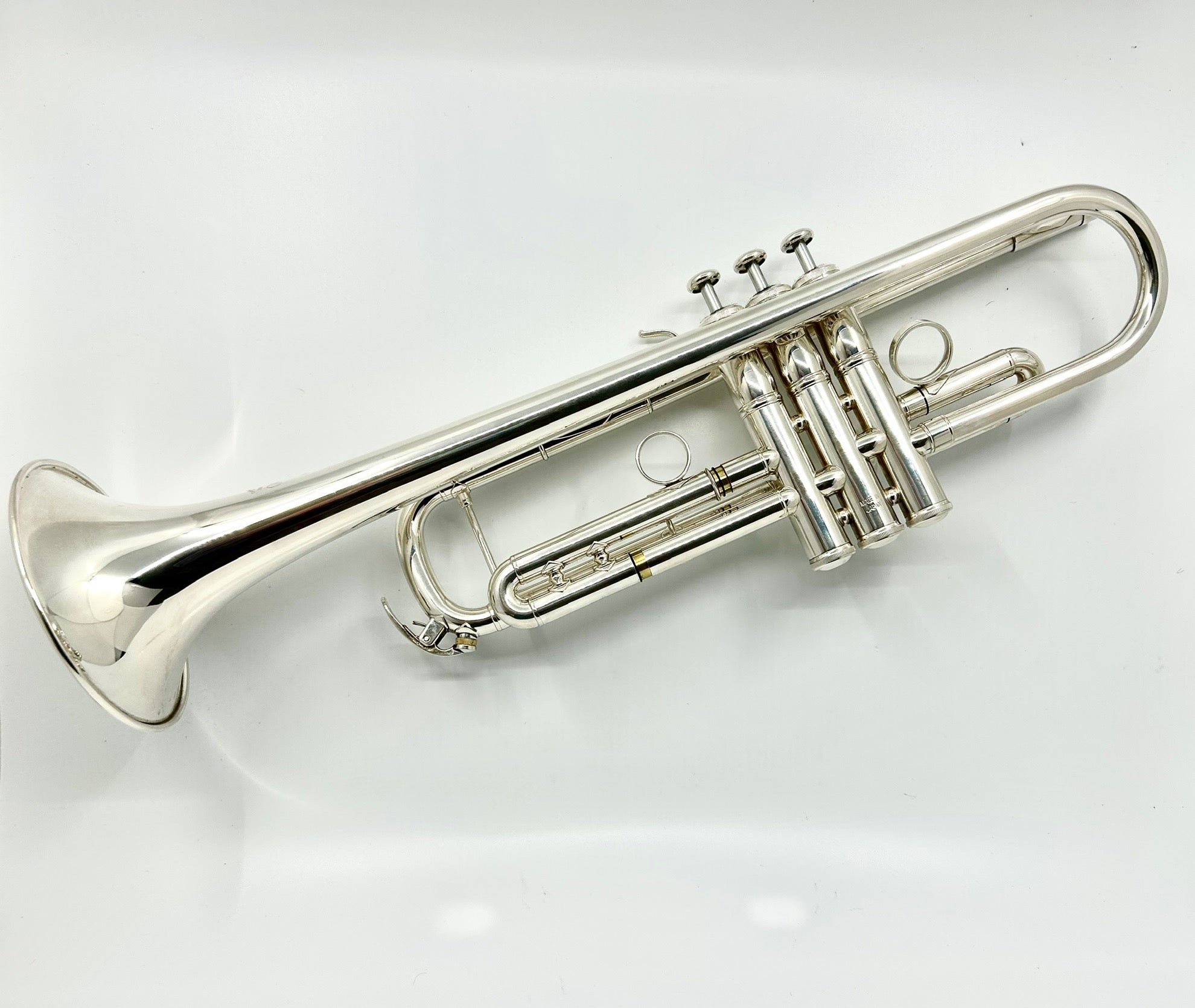 Used Yamaha Xeno Trumpet - YTR-8335RGS - H & H Music