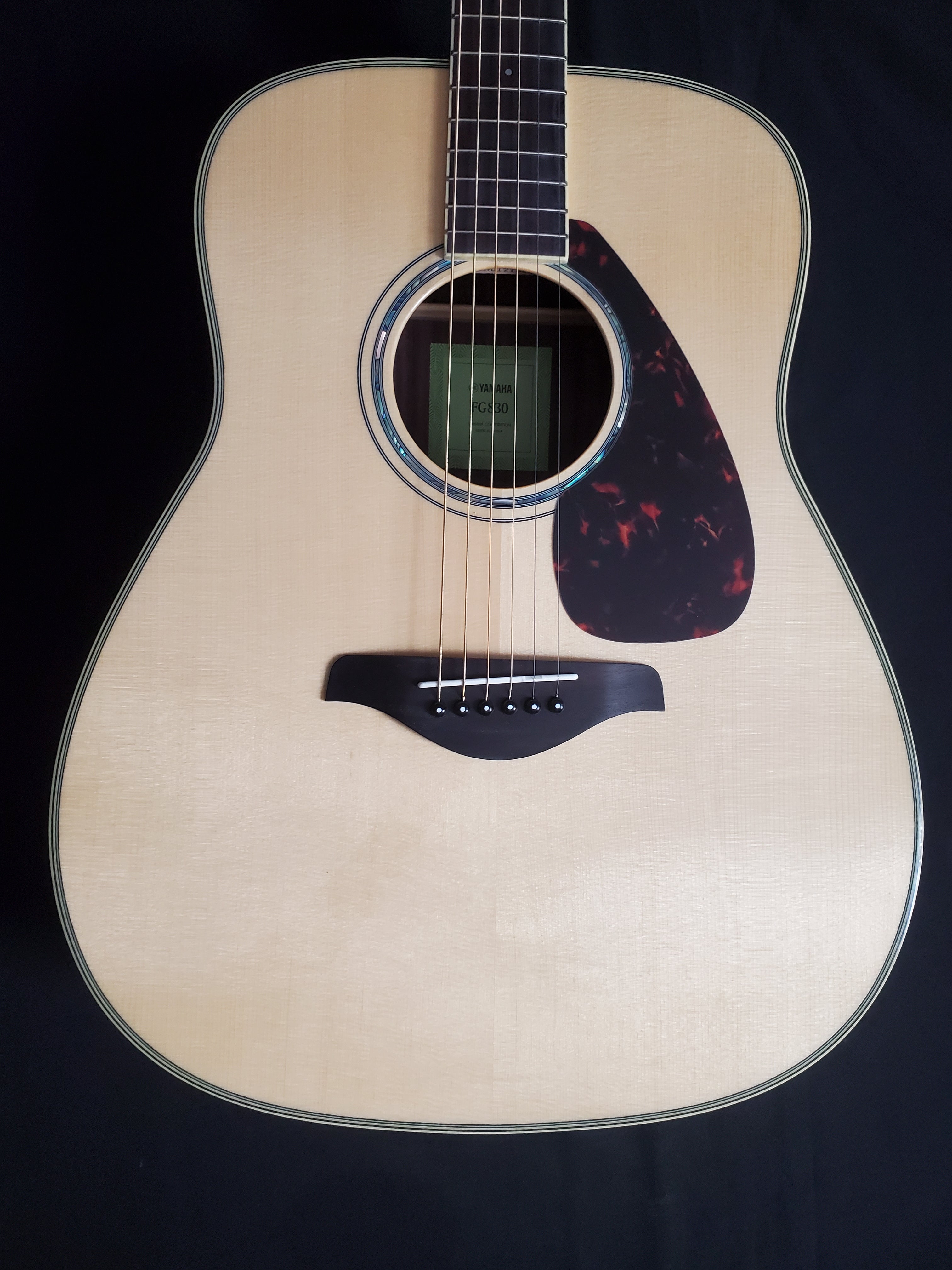 Yamaha fg830 dreadnought acoustic deals guitar natural