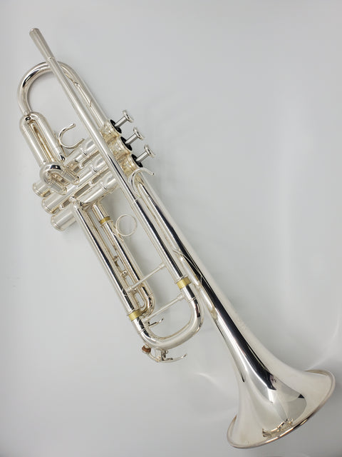 Yamaha Xeno Trumpet YTR-8335IIS